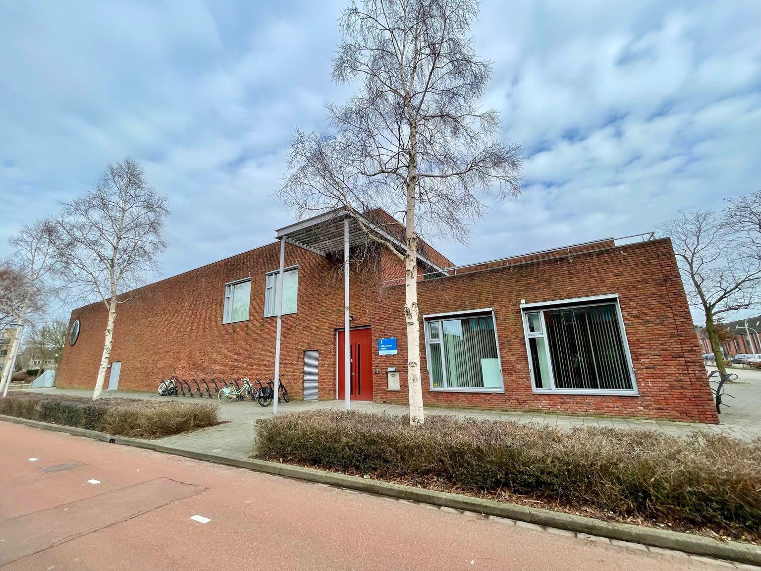 Stembureau in Wijkcentrum Tolhek.